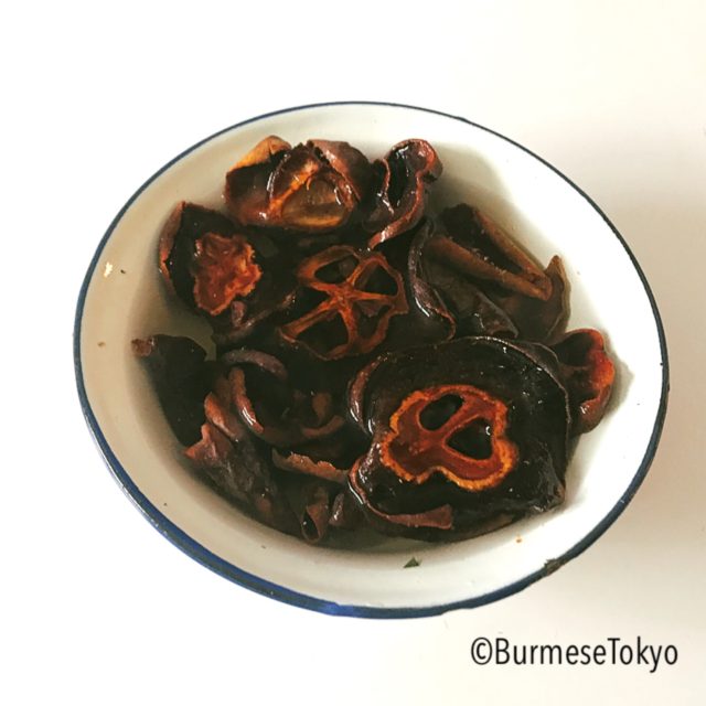 ミャンマー食材：dried chin saw fruits