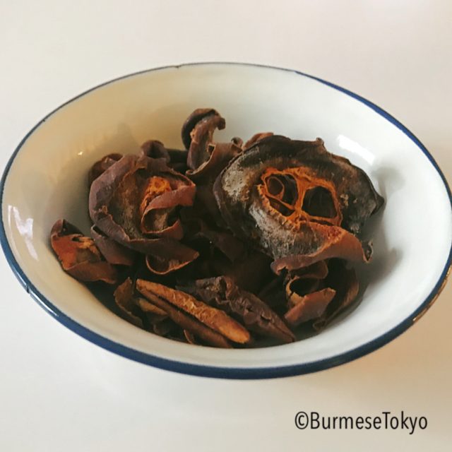 ミャンマー食材：dried chin saw fruits
