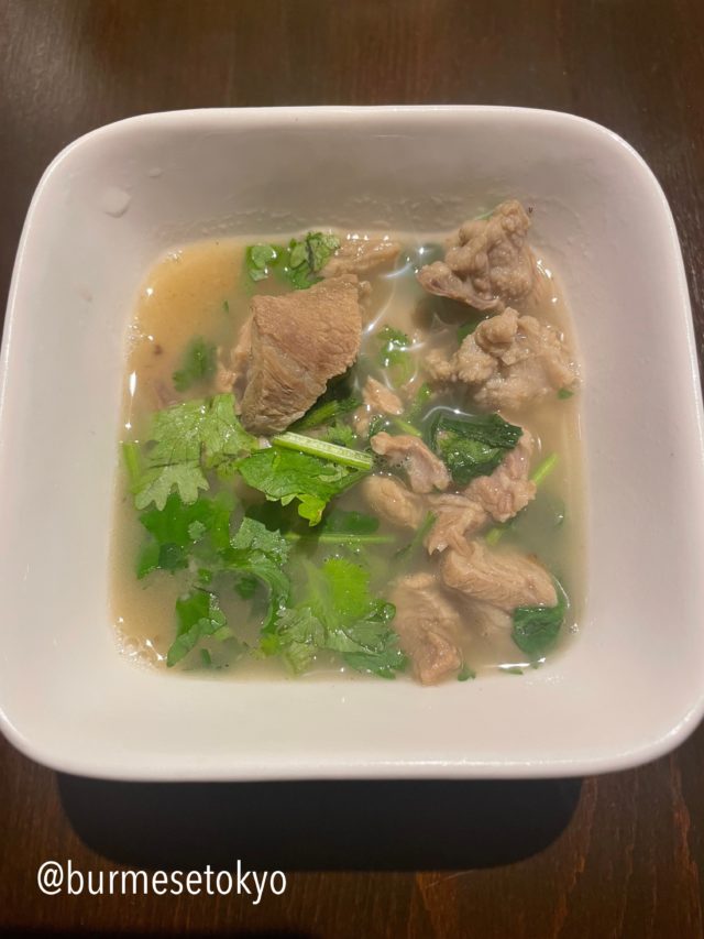 中国郷土料理のMatsushima「まつしま」の8月コース料理　雲南風羊スープ